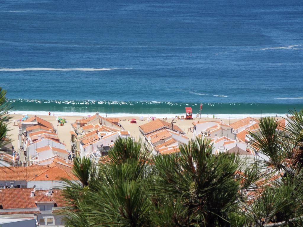 Holidays 71 Nazaré Rum bild